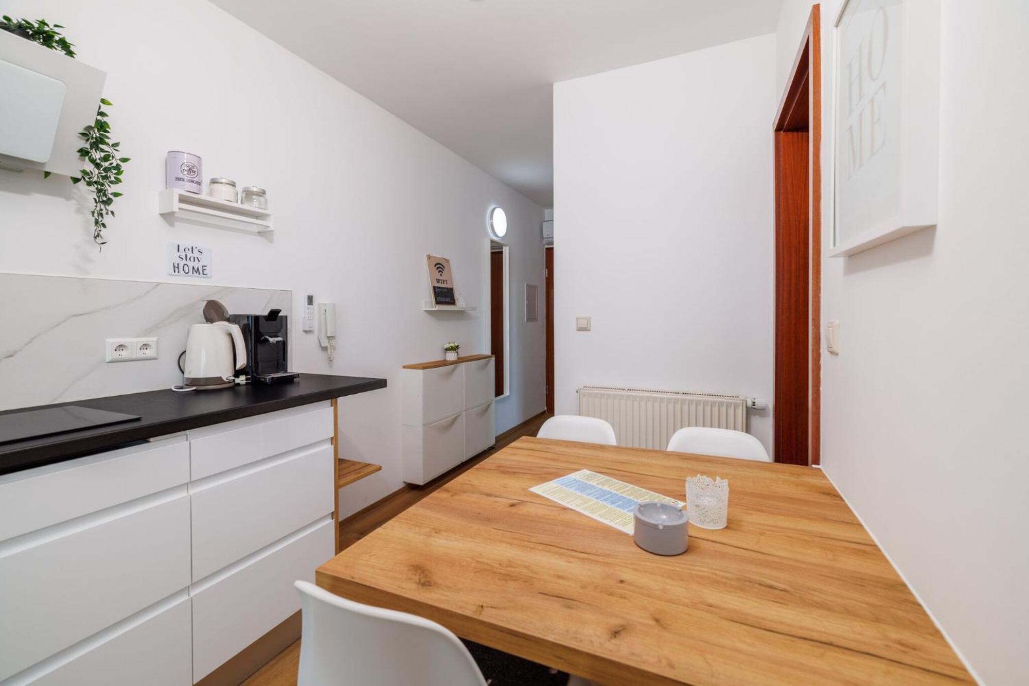 Jelka Apartment Crikvenica Exterior photo